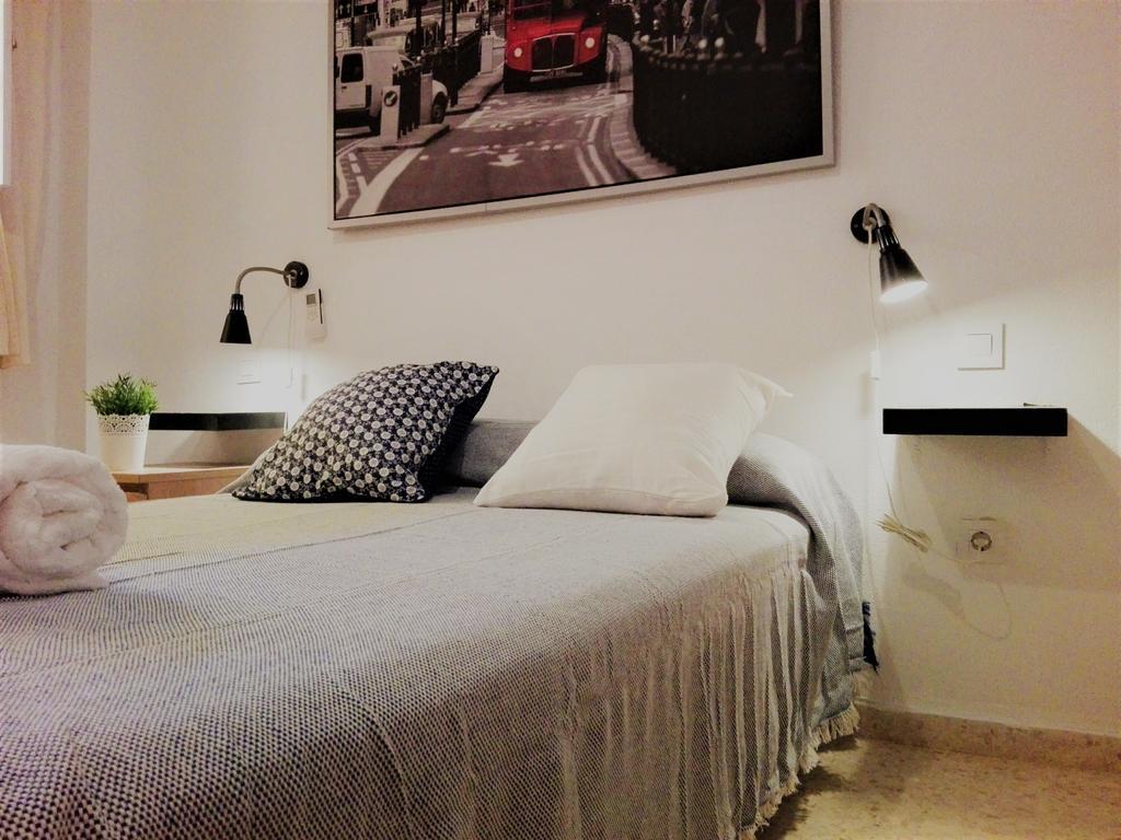 Duplex En Corral De Vecinos San Bernardo Apartment Seville Luaran gambar