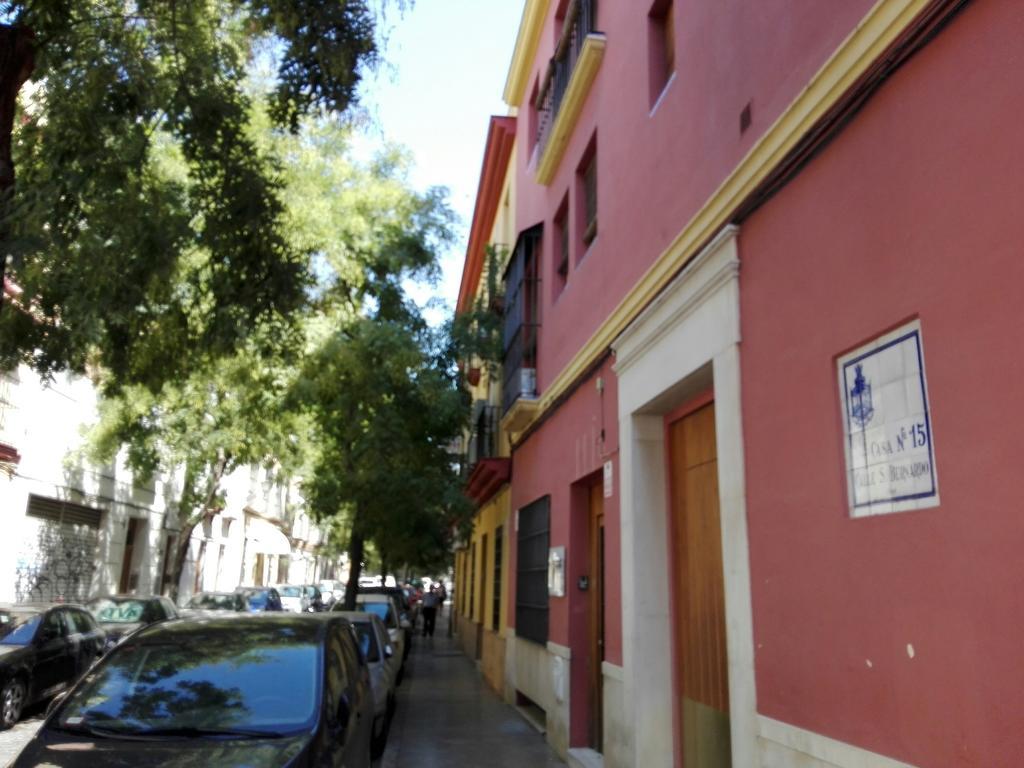 Duplex En Corral De Vecinos San Bernardo Apartment Seville Luaran gambar
